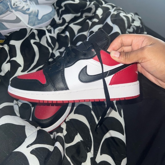 Retro 1 - Picture 4 of 5